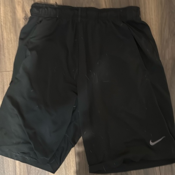 Nike dri fit shorts - Picture 1 of 2